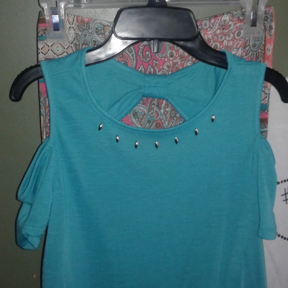 Girls clothing